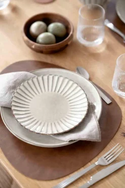 Kremmerhuset Dekkebrikke Jenny cognac| Duker, Spisebrikker, Brikker Og Løpere