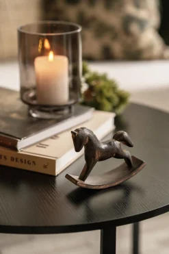 Kremmerhuset Gyngehest i mangotre 12 cm| Pynt|Julepynt