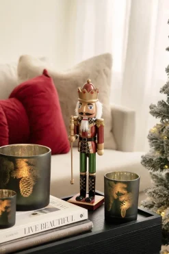 Kremmerhuset Nøtteknekker 38 cm burgunder| Julepynt