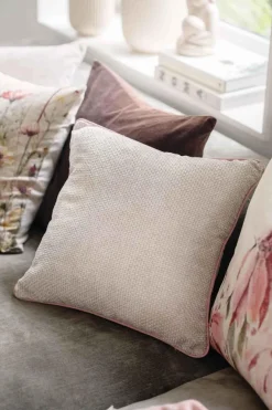 Kremmerhuset Putetrekk Kayla med piping48x48 cm lys beige| Putetrekk